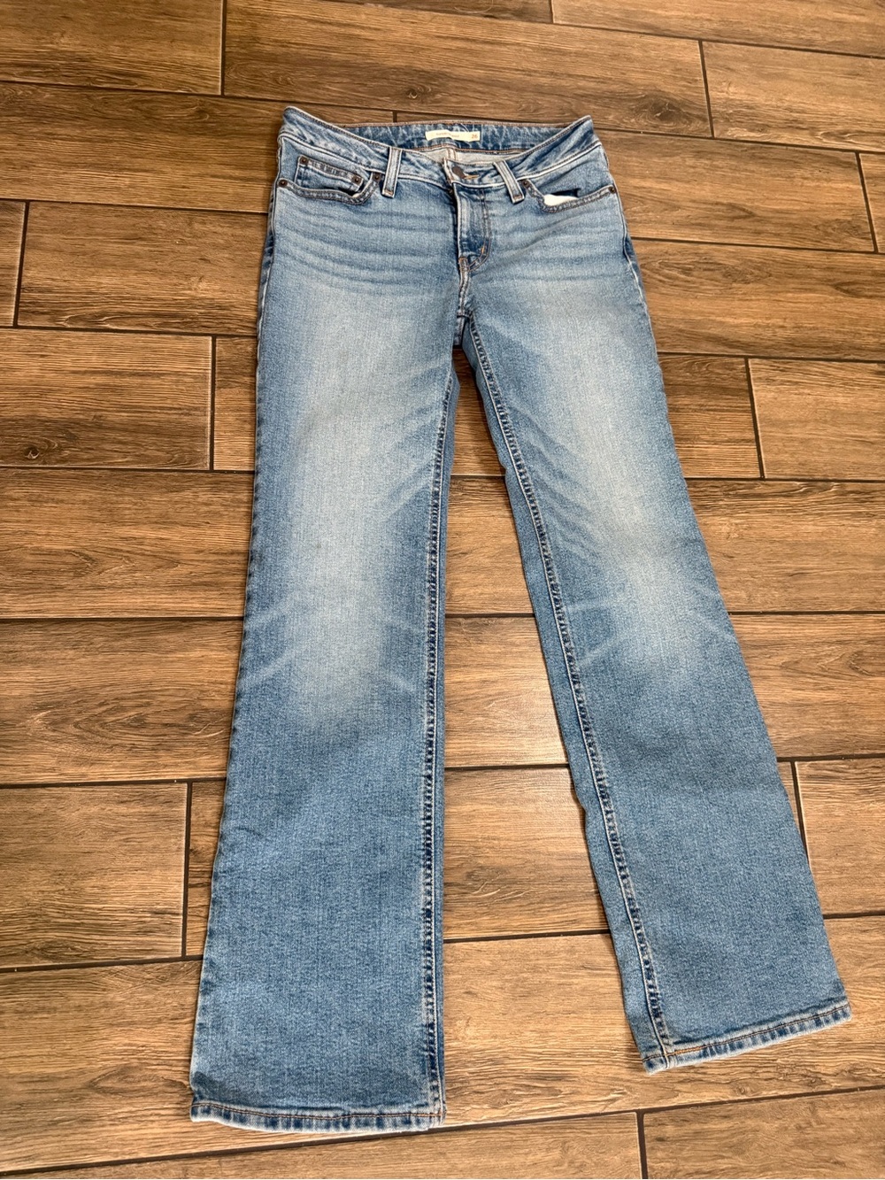 Levis Superlow Bootcut Women's JeansSize 26